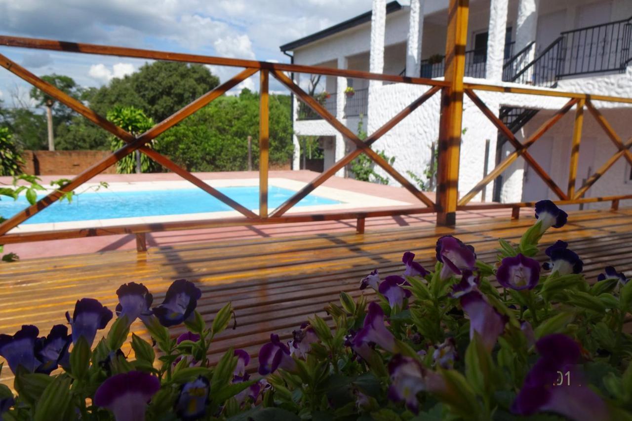 Mediterraneo Suites Puerto Iguazú Eksteriør billede